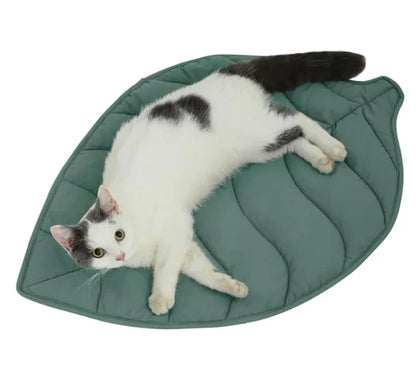 Leaf-Shaped Double-Sided Cat & Dog Floor Mattress Bed
